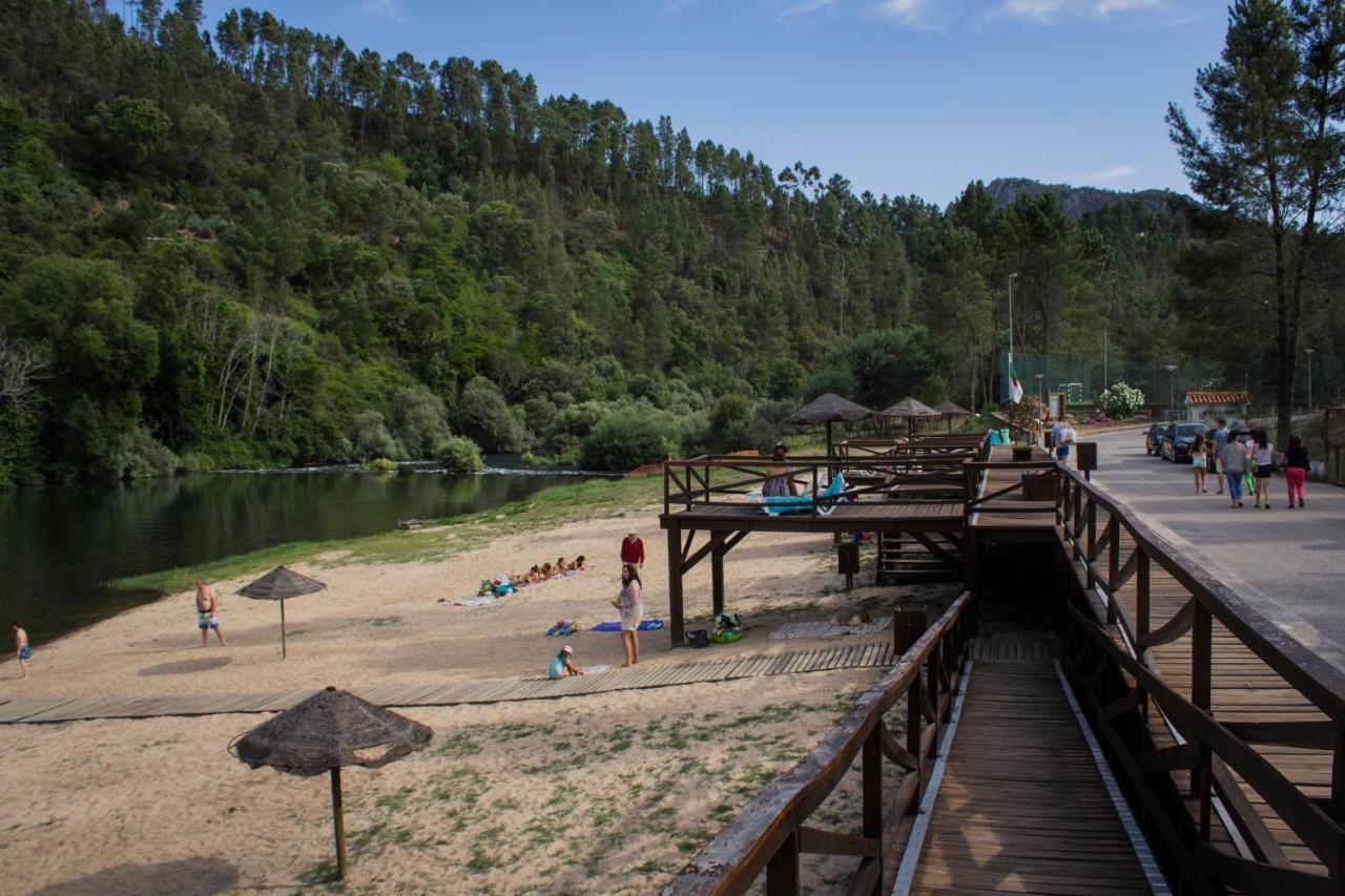 Xisto Camping Janeiro de Baixo Buitenkant foto